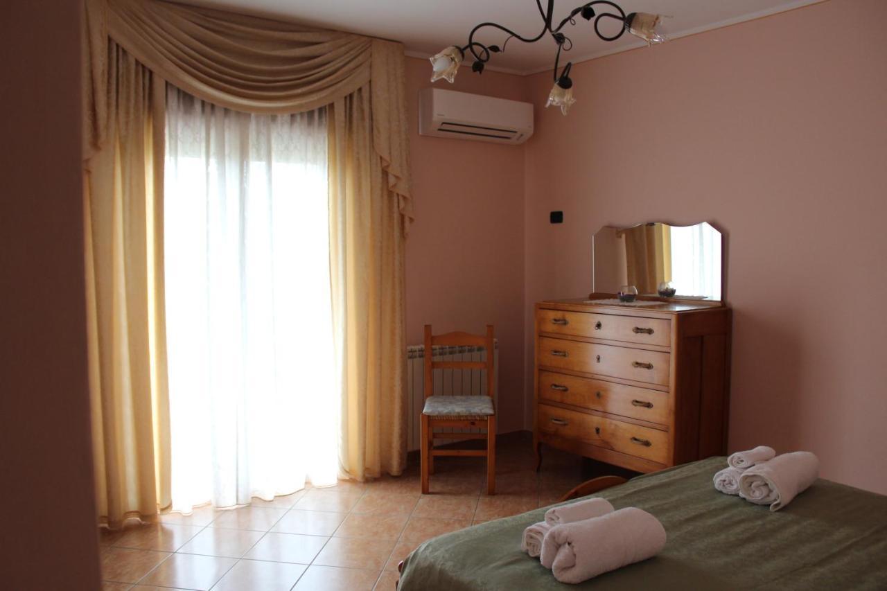 Bed and Breakfast La Collina Санта-Мария-дель-Чедро Экстерьер фото